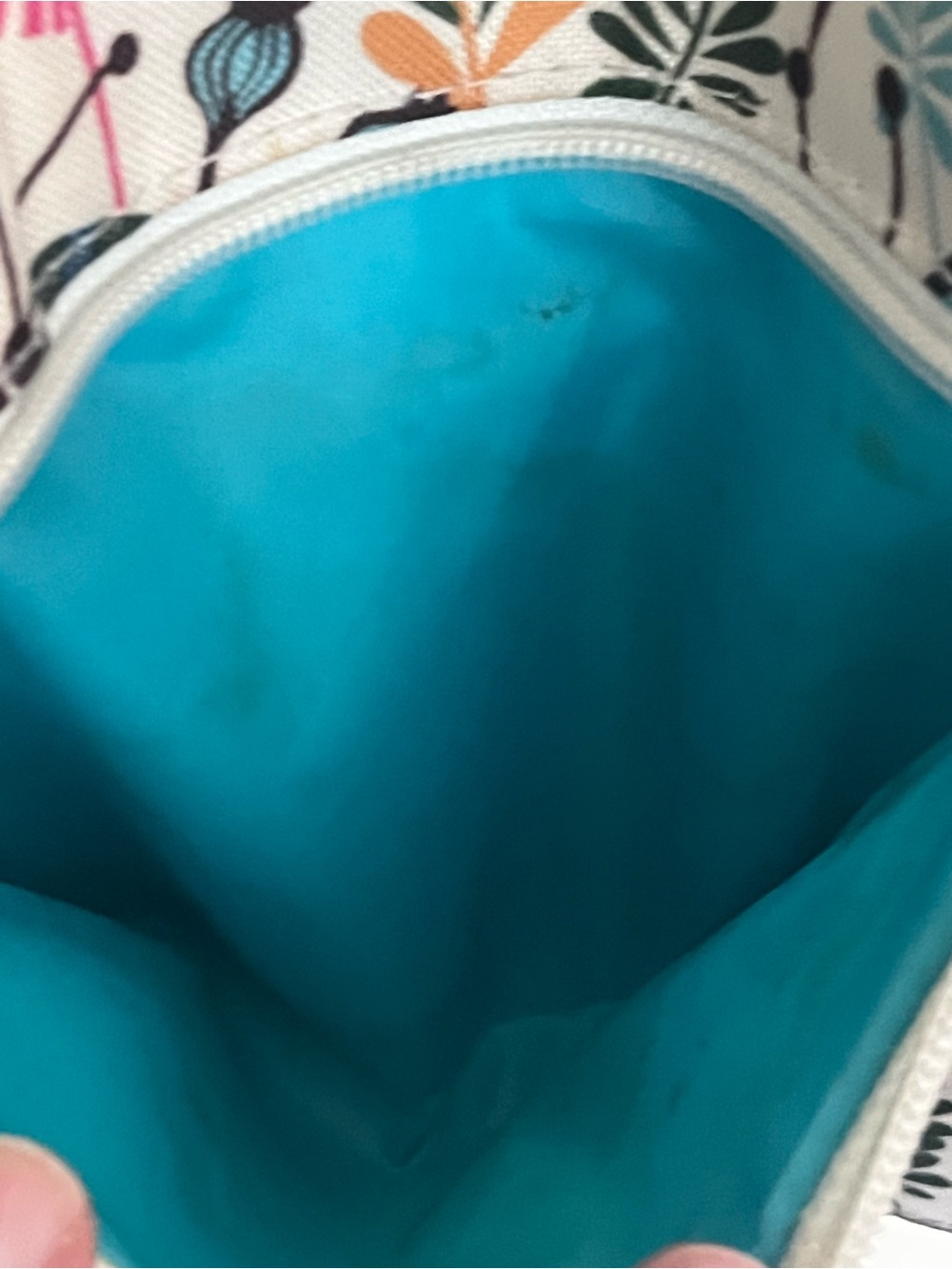 Lily Bloom Crossbody Bag - Picture 11 of 11